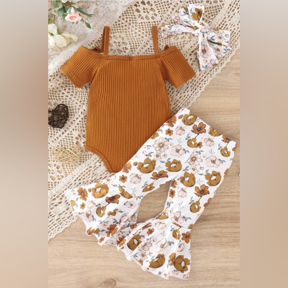 Shoulder Sling Fashion Three-piece Set (Coffee) - Picture 2 of 2